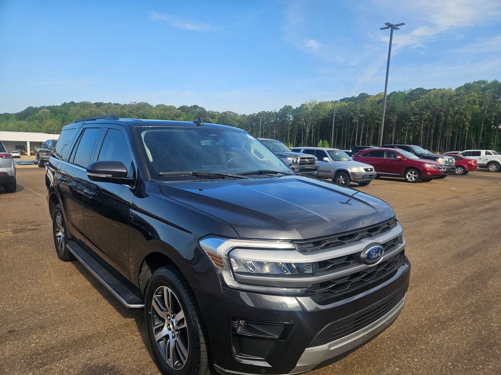 2023 Ford Expedition XLT
