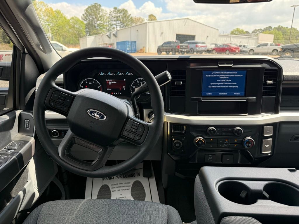 2025 Ford F-350SD XL