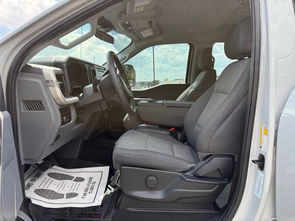 2025 Ford F-350SD XL