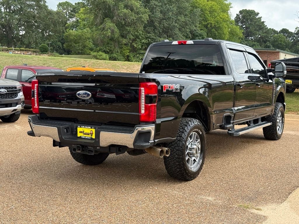 2025 Ford F-350SD Lariat