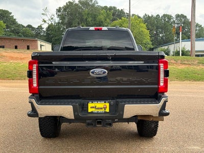 2025 Ford F-350SD Lariat