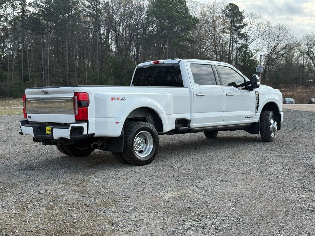 2023 Ford F-350SD Platinum DRW