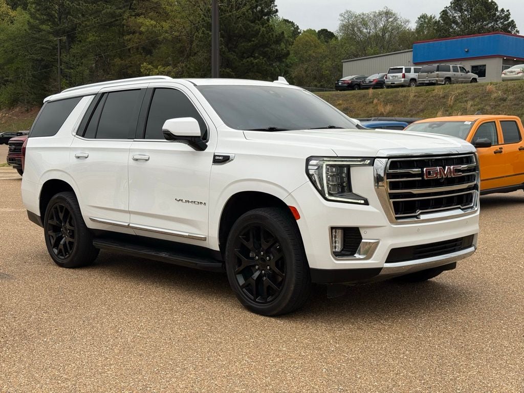 2022 GMC Yukon SLT