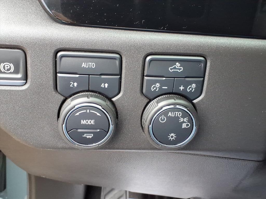 2025 Chevrolet Silverado 1500 LT LT1