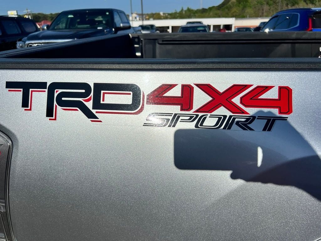 2023 Toyota Tacoma TRD Sport V6
