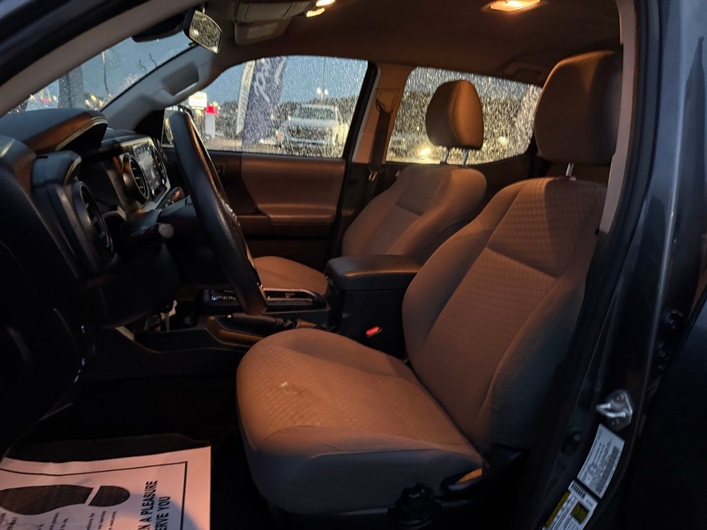 2022 Toyota Tacoma Base