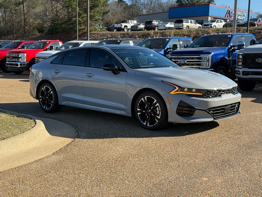 2024 Kia K5 GT-Line