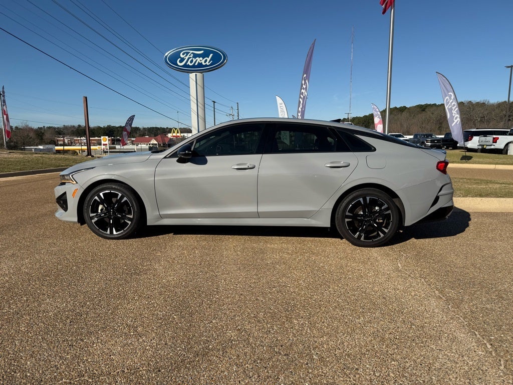 2024 Kia K5 GT-Line