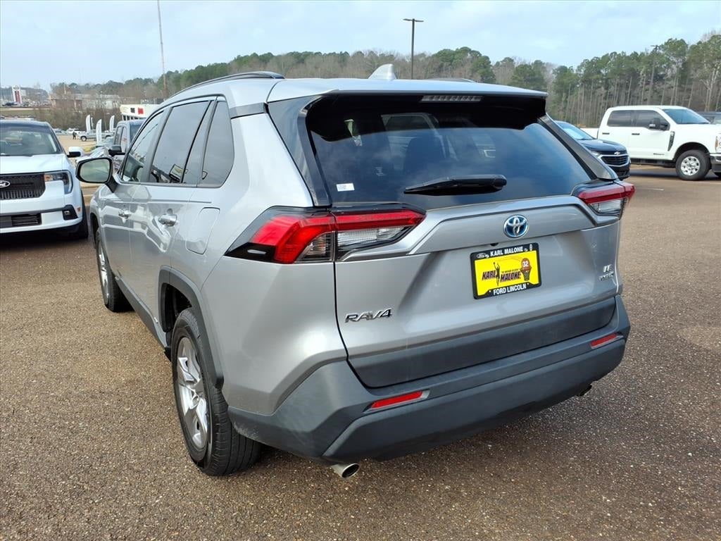 2022 Toyota RAV4 Hybrid LE