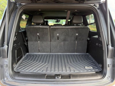 2023 Jeep Wagoneer Base
