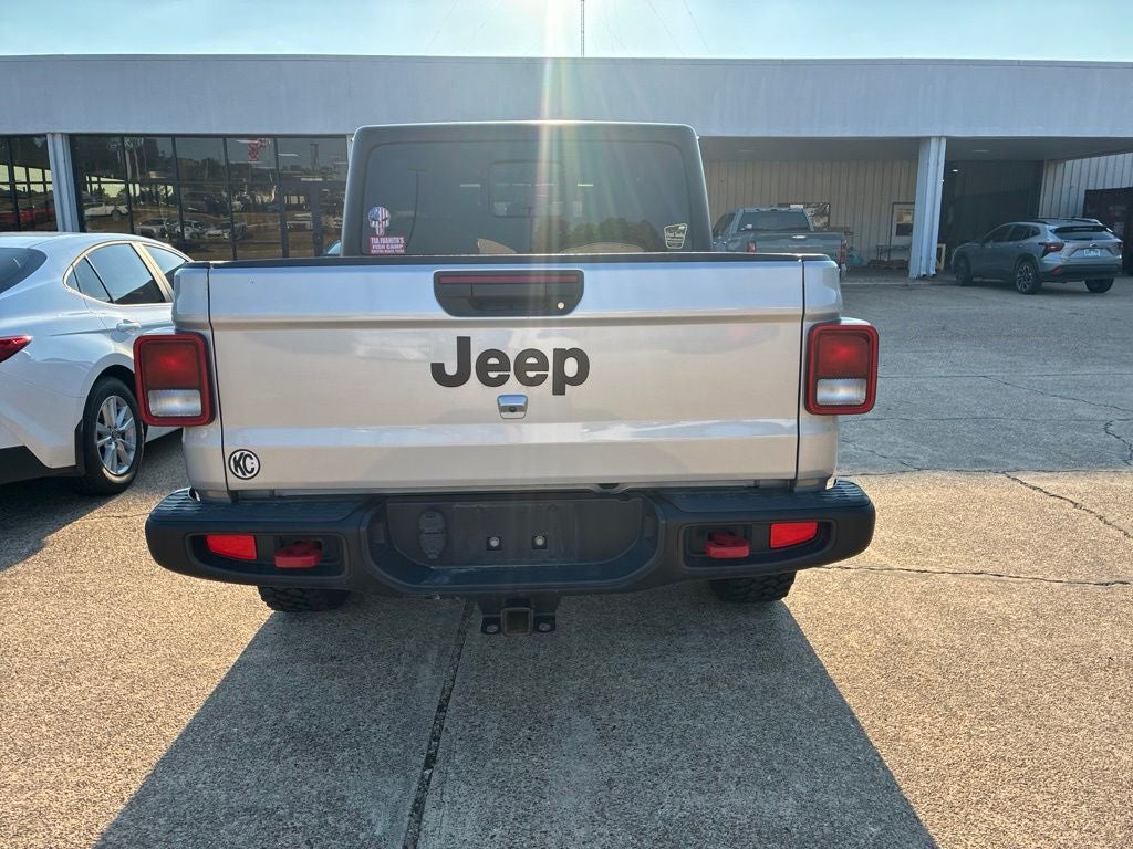 2022 Jeep Gladiator Sport
