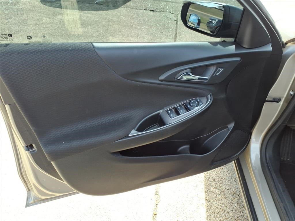 2022 Chevrolet Malibu LS 1LS