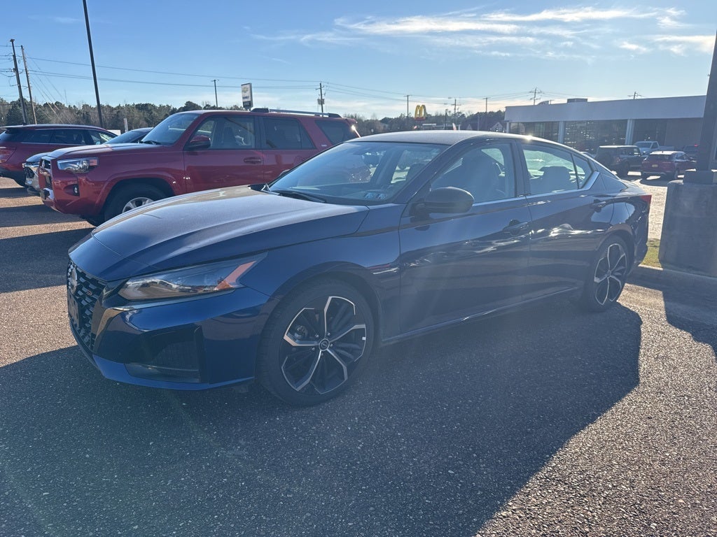 2024 Nissan Altima SR
