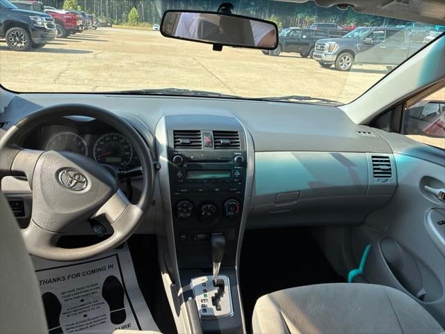 2010 Toyota COROLLA LE