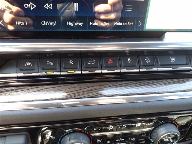 2024 Chevrolet Silverado LT LT1