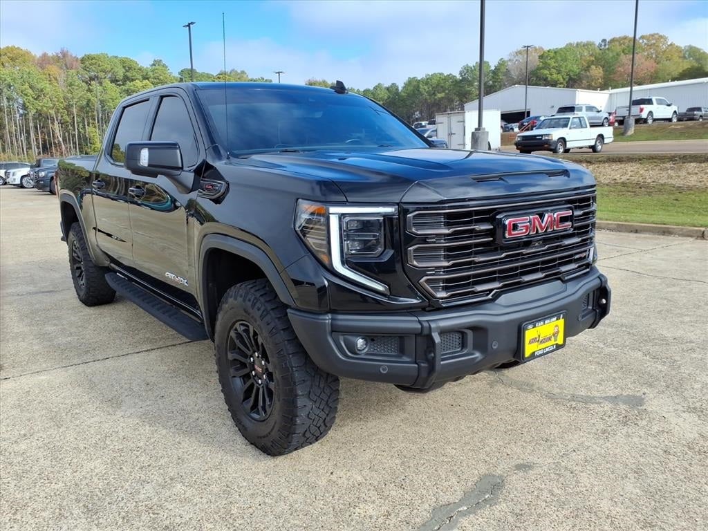 2023 GMC Sierra 1500 AT4X