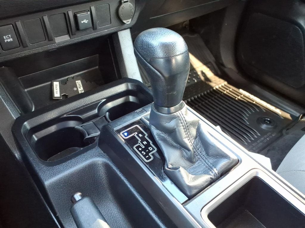 2020 Toyota Tacoma SR V6