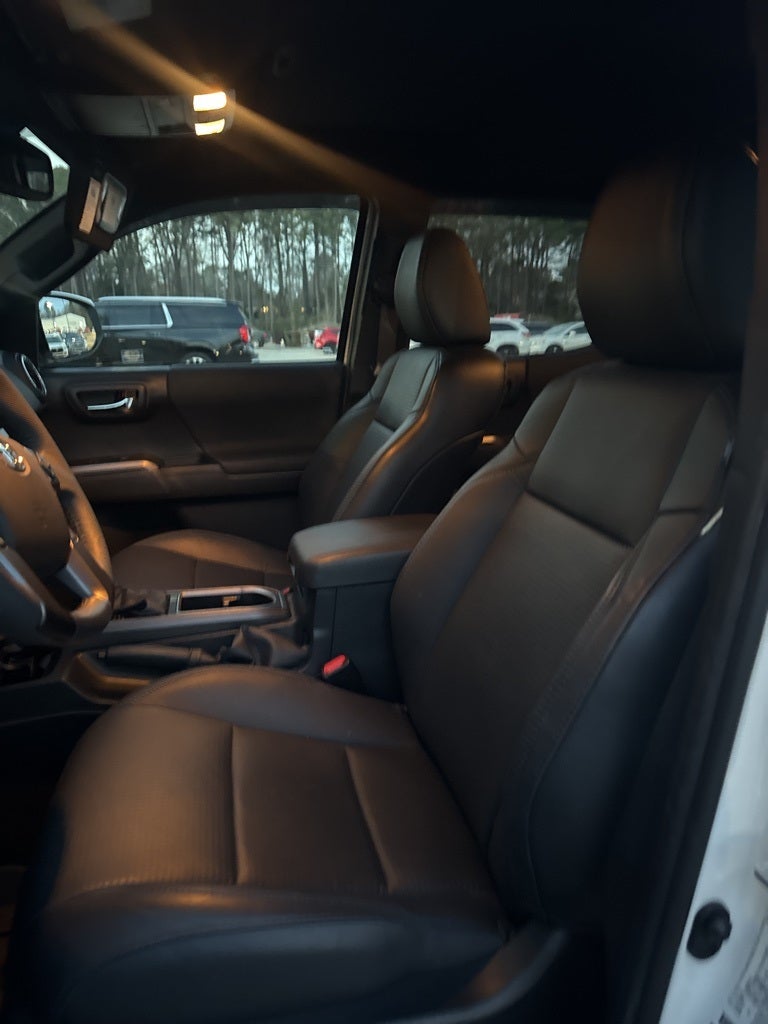 2022 Toyota Tacoma TRD Sport V6