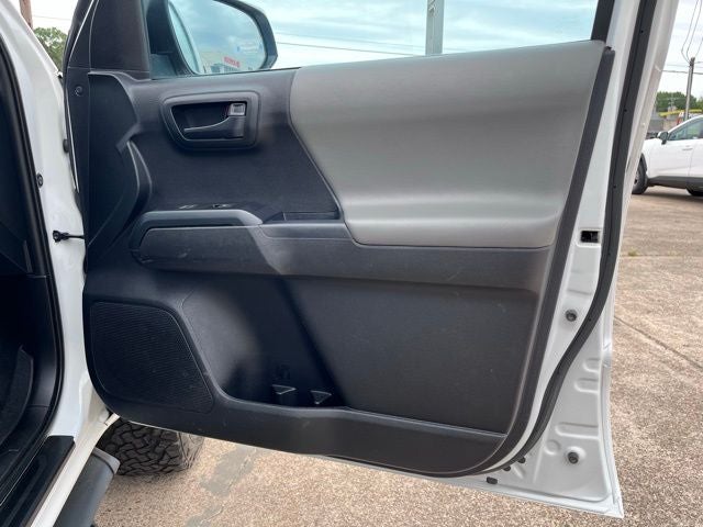 2023 Toyota TACOMA SR SR V6