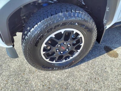 2024 Toyota TACOMA TRD OFFRD TRD Off Road