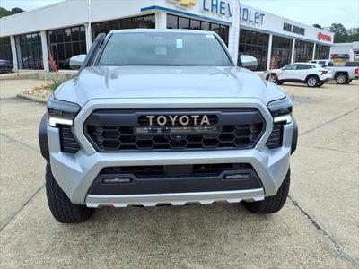 2026 Toyota Tacoma i-FORCE MAX Trailhunter