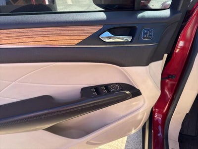 2015 Lincoln MKC Base