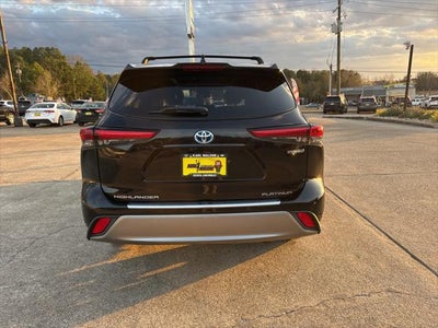 2021 Toyota HIGHLANDER HYBRD Platinum