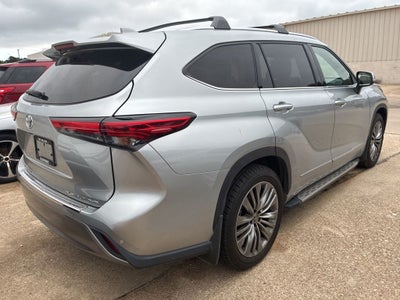 2021 Toyota Highlander Platinum