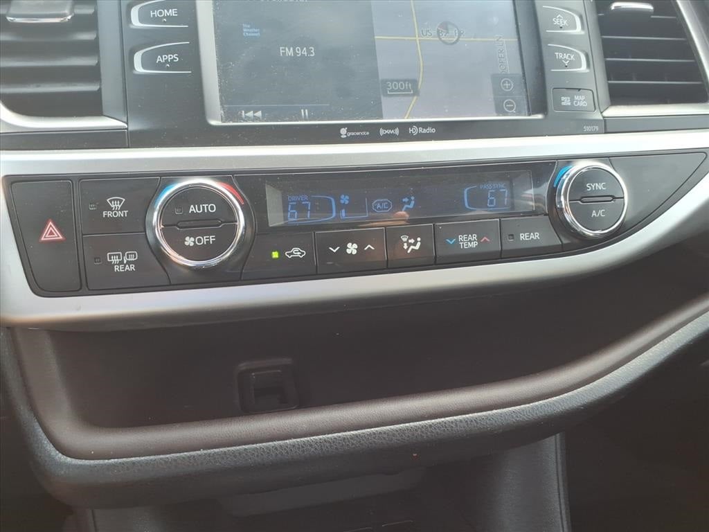 2018 Toyota HIGHLANDER XLE