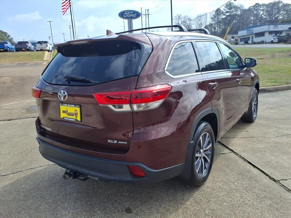 2018 Toyota HIGHLANDER XLE