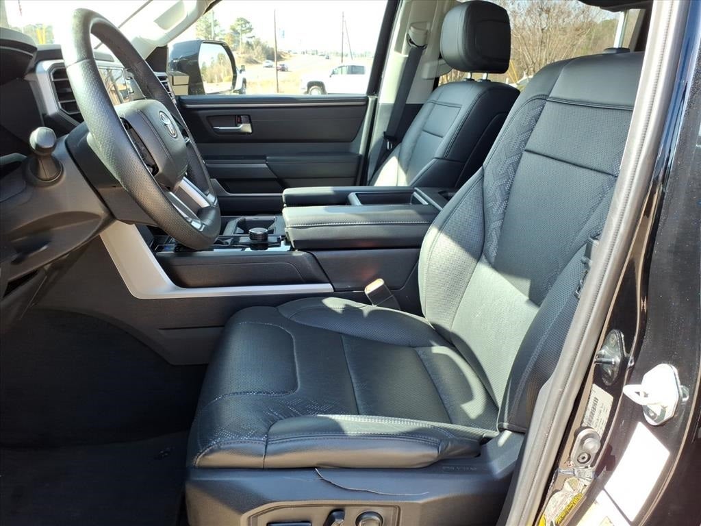 2024 Toyota TUNDRA 4X2 SR5