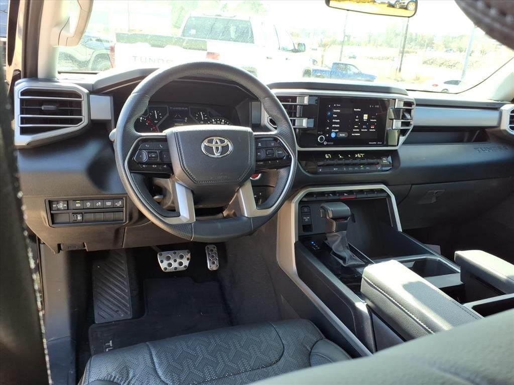 2024 Toyota TUNDRA 4X2 SR5
