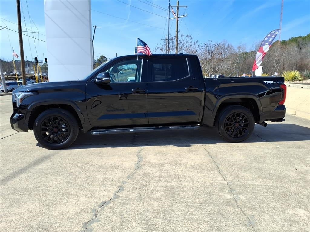 2024 Toyota TUNDRA 4X2 SR5
