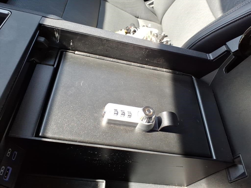 2024 Toyota TUNDRA 4X2 SR5