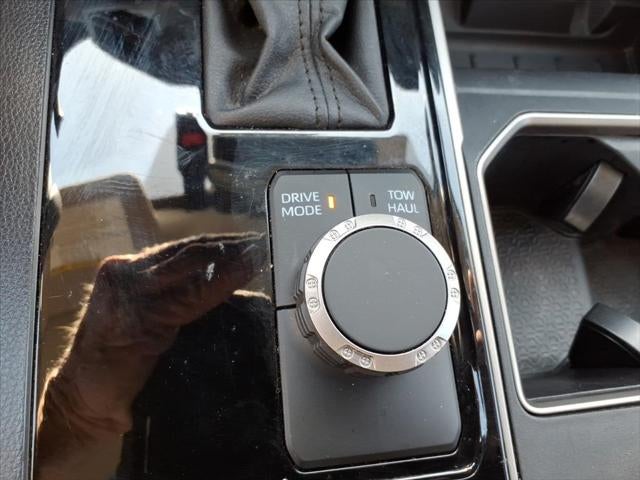 2024 Toyota TUNDRA 4X2 SR5