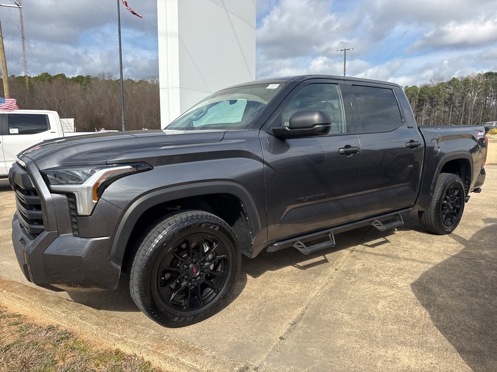 2023 Toyota TUNDRA 4X4 SR5