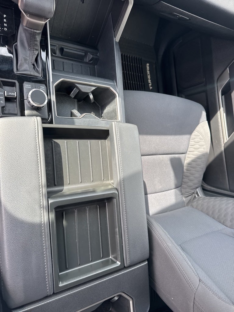 2023 Toyota TUNDRA 4X4 SR5