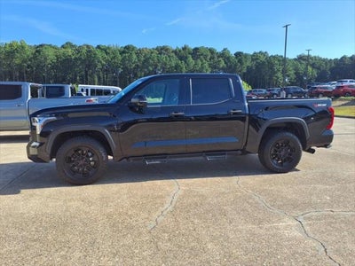 2023 Toyota TUNDRA 4X4 SR5