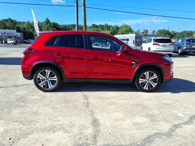 2024 Mitsubishi Outlander Sport SE