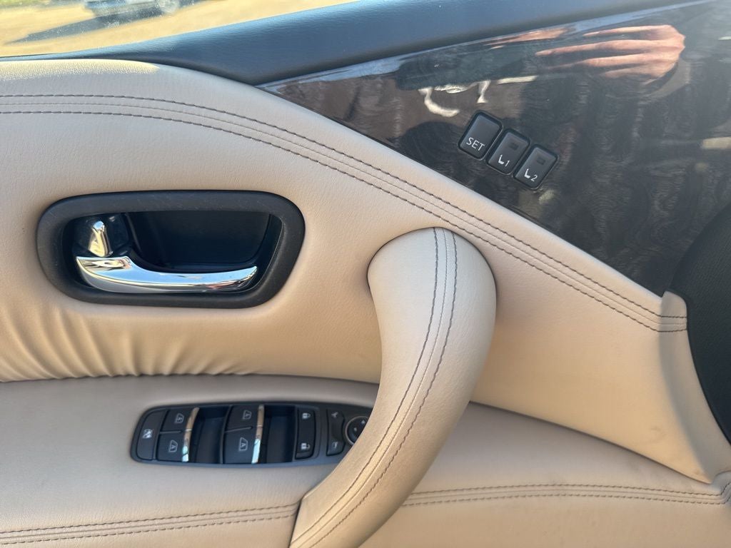 2023 Nissan Armada Platinum