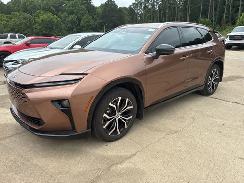 2025 Toyota Crown Signia XLE