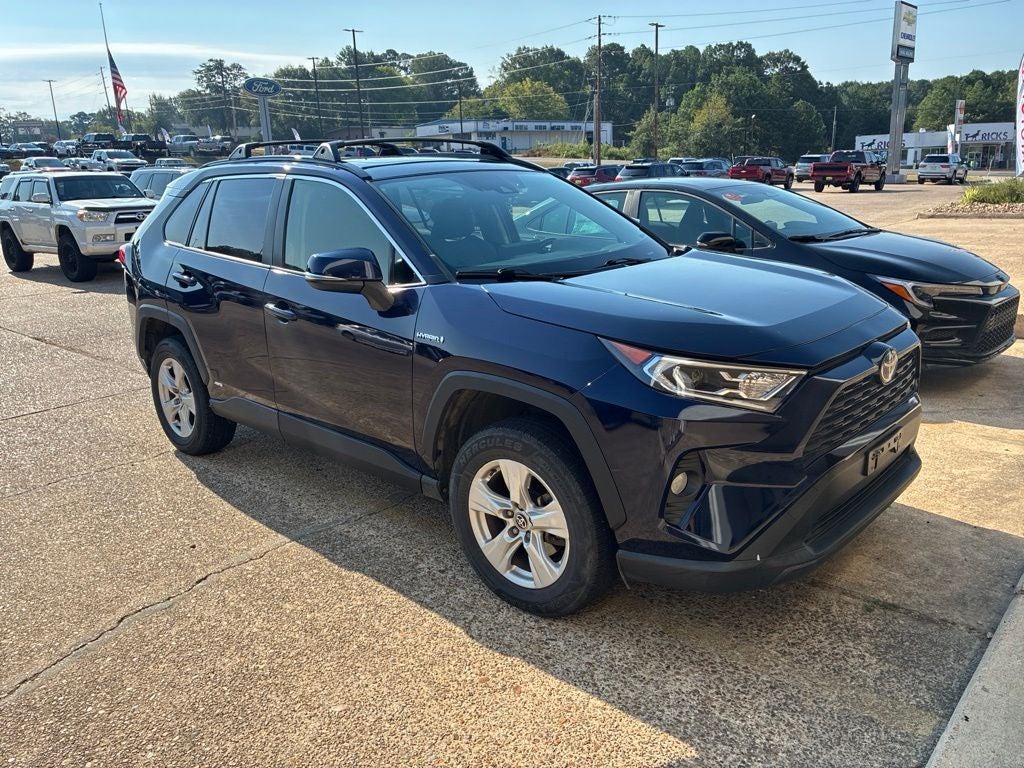 2021 Toyota RAV4 Hybrid XLE