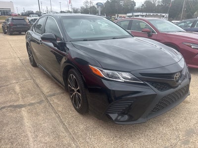 2018 Toyota Camry SE