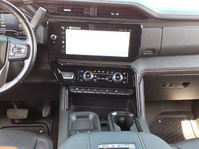 2025 GMC Sierra 2500HD AT4