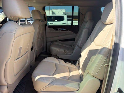 2017 Cadillac Escalade ESV Luxury