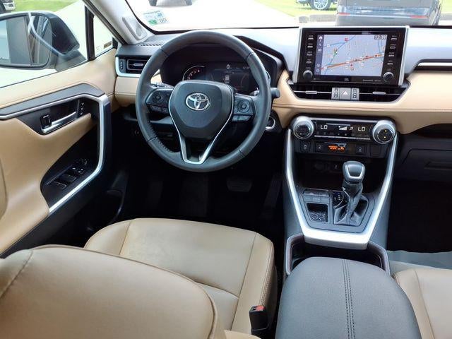 2020 Toyota RAV4 Limited