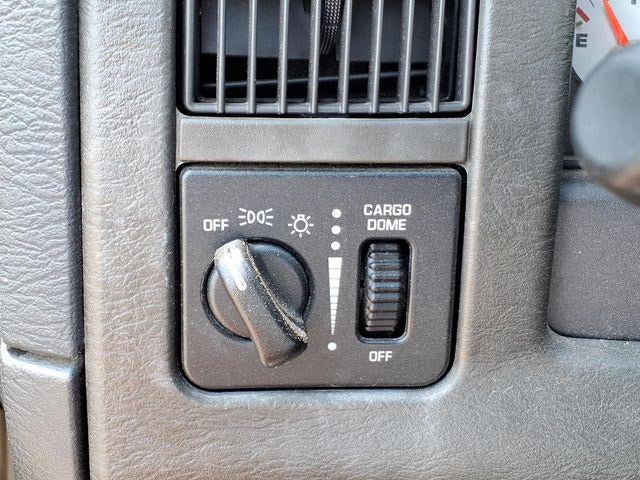 2002 Dodge Ram 1500 Base