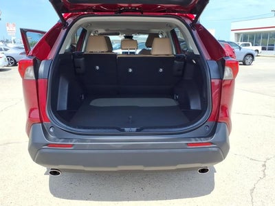 2022 Toyota RAV4 Hybrid XLE Premium