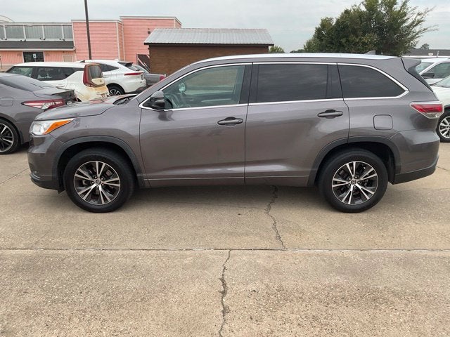 2016 Toyota Highlander XLE V6