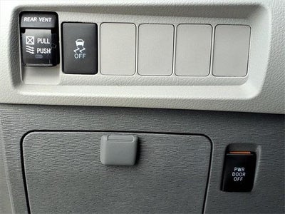 2020 Toyota Sienna Base